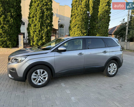 Сірий Пежо 5008, об'ємом двигуна 1.5 л та пробігом 175 тис. км за 20700 $, фото 1 на Automoto.ua
