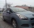 Синий Пежо 5008, объемом двигателя 1.6 л и пробегом 245 тыс. км за 7400 $, фото 2 на Automoto.ua
