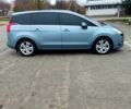 Синий Пежо 5008, объемом двигателя 2 л и пробегом 300 тыс. км за 8000 $, фото 9 на Automoto.ua