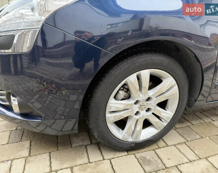 Синій Пежо 5008, об'ємом двигуна 2 л та пробігом 206 тис. км за 9800 $, фото 26 на Automoto.ua