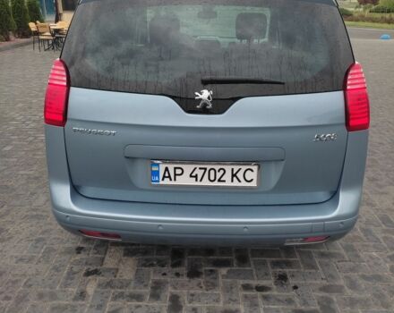 Синий Пежо 5008, объемом двигателя 1.6 л и пробегом 228 тыс. км за 7500 $, фото 1 на Automoto.ua