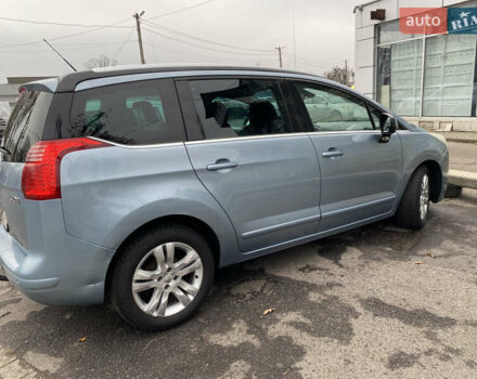 Синій Пежо 5008, об'ємом двигуна 1.6 л та пробігом 283 тис. км за 7100 $, фото 3 на Automoto.ua