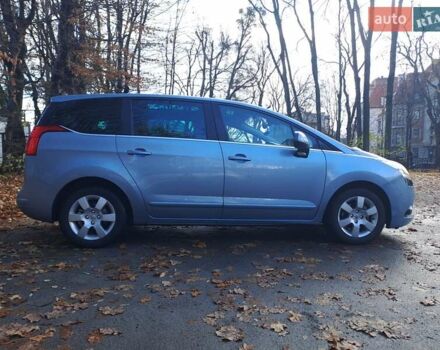 Синий Пежо 5008, объемом двигателя 1.56 л и пробегом 237 тыс. км за 9600 $, фото 5 на Automoto.ua