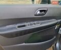 Синий Пежо 5008, объемом двигателя 1.56 л и пробегом 216 тыс. км за 7200 $, фото 6 на Automoto.ua