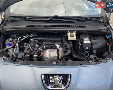 Синий Пежо 5008, объемом двигателя 1.6 л и пробегом 228 тыс. км за 7400 $, фото 33 на Automoto.ua