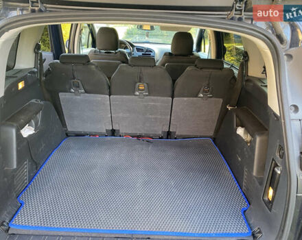 Пежо 5008 2010 в Львове на Automoto.ua Синий Пежо 5008, объемом двигателя 1.6 л и пробегом 247 тыс. км за 7200 $, фото 8 на Automoto.ua