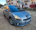 Синий Пежо 5008, объемом двигателя 1.6 л и пробегом 300 тыс. км за 7250 $, фото 5 на Automoto.ua