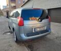 Синий Пежо 5008, объемом двигателя 1.6 л и пробегом 300 тыс. км за 7250 $, фото 2 на Automoto.ua