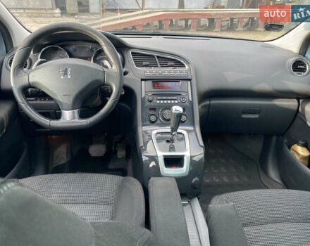 Синий Пежо 5008, объемом двигателя 1.6 л и пробегом 228 тыс. км за 7400 $, фото 17 на Automoto.ua