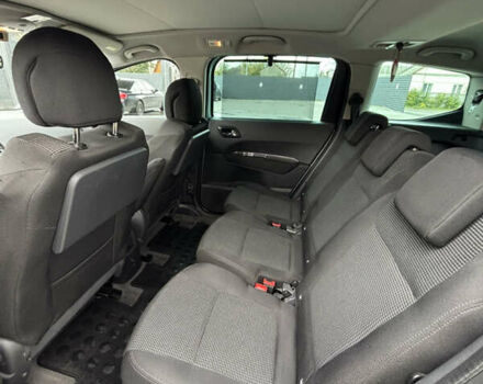 Пежо 5008 2010 в Житомире на Automoto.ua Синий Пежо 5008, объемом двигателя 1.6 л и пробегом 223 тыс. км за 8500 $, фото 9 на Automoto.ua