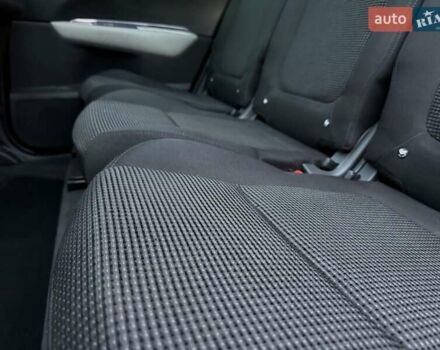 Синий Пежо 5008, объемом двигателя 1.56 л и пробегом 251 тыс. км за 6950 $, фото 58 на Automoto.ua