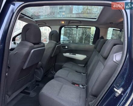 Синий Пежо 5008, объемом двигателя 1.56 л и пробегом 251 тыс. км за 6950 $, фото 56 на Automoto.ua
