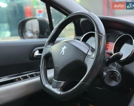 Синий Пежо 5008, объемом двигателя 1.56 л и пробегом 251 тыс. км за 6950 $, фото 48 на Automoto.ua