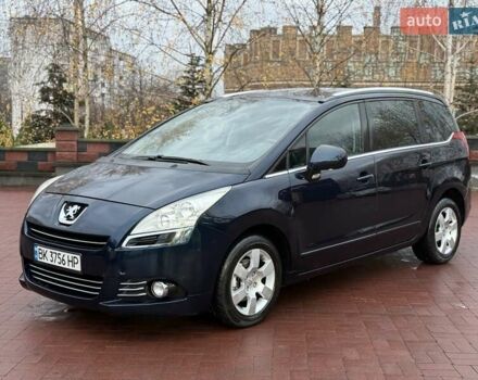 Синий Пежо 5008, объемом двигателя 1.56 л и пробегом 251 тыс. км за 6950 $, фото 3 на Automoto.ua