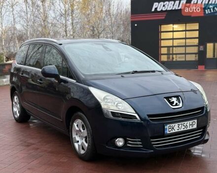 Синий Пежо 5008, объемом двигателя 1.56 л и пробегом 251 тыс. км за 6950 $, фото 12 на Automoto.ua