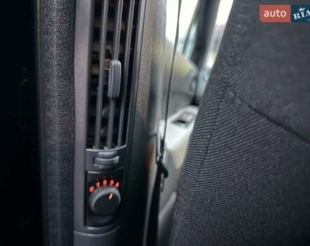 Синий Пежо 5008, объемом двигателя 1.56 л и пробегом 251 тыс. км за 6950 $, фото 85 на Automoto.ua