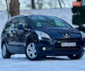 Синий Пежо 5008, объемом двигателя 1.6 л и пробегом 218 тыс. км за 7600 $, фото 1 на Automoto.ua