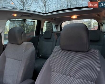 Синий Пежо 5008, объемом двигателя 1.56 л и пробегом 251 тыс. км за 6950 $, фото 65 на Automoto.ua