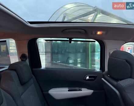 Синий Пежо 5008, объемом двигателя 1.56 л и пробегом 251 тыс. км за 6950 $, фото 55 на Automoto.ua