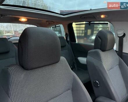 Синий Пежо 5008, объемом двигателя 1.56 л и пробегом 251 тыс. км за 6950 $, фото 44 на Automoto.ua