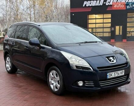 Синий Пежо 5008, объемом двигателя 1.56 л и пробегом 251 тыс. км за 6950 $, фото 14 на Automoto.ua