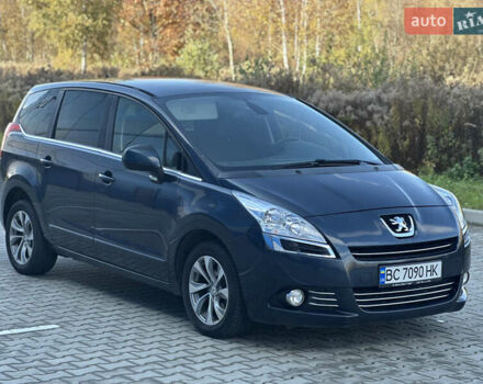 Синій Пежо 5008, об'ємом двигуна 1.56 л та пробігом 203 тис. км за 8900 $, фото 4 на Automoto.ua