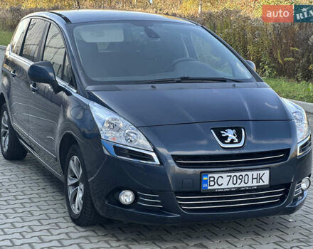 Синій Пежо 5008, об'ємом двигуна 1.56 л та пробігом 203 тис. км за 8900 $, фото 3 на Automoto.ua