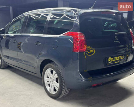 Синий Пежо 5008, объемом двигателя 1.56 л и пробегом 264 тыс. км за 10700 $, фото 3 на Automoto.ua