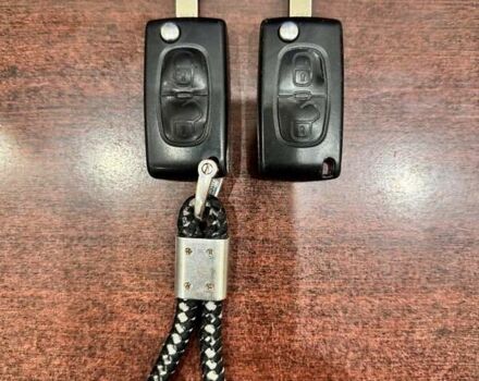 Синій Пежо 5008, об'ємом двигуна 1.6 л та пробігом 208 тис. км за 7700 $, фото 138 на Automoto.ua