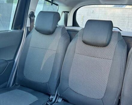 Синій Пежо 5008, об'ємом двигуна 1.6 л та пробігом 208 тис. км за 7700 $, фото 77 на Automoto.ua