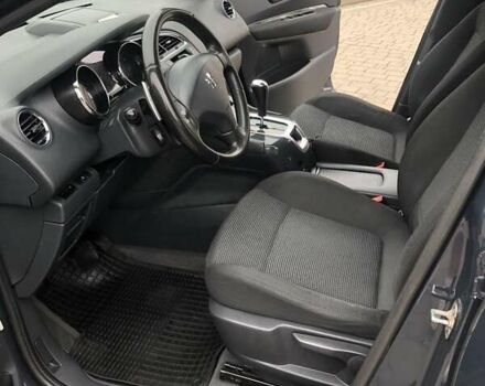 Синий Пежо 5008, объемом двигателя 1.56 л и пробегом 289 тыс. км за 8300 $, фото 10 на Automoto.ua