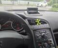 Синий Пежо 5008, объемом двигателя 2 л и пробегом 240 тыс. км за 9000 $, фото 4 на Automoto.ua