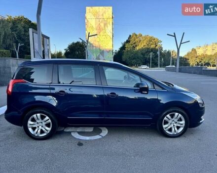 Синій Пежо 5008, об'ємом двигуна 1.6 л та пробігом 208 тис. км за 7700 $, фото 21 на Automoto.ua