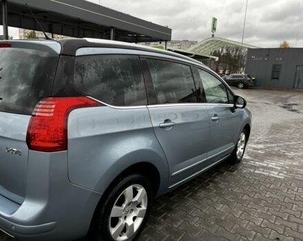 Синий Пежо 5008, объемом двигателя 2 л и пробегом 265 тыс. км за 6850 $, фото 5 на Automoto.ua