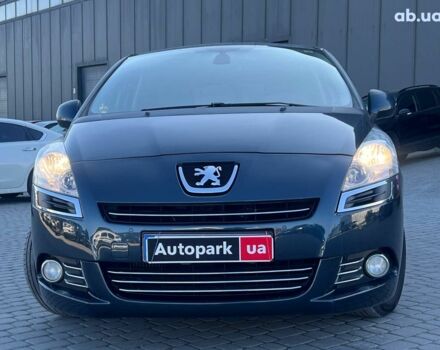 Синий Пежо 5008, объемом двигателя 1.6 л и пробегом 260 тыс. км за 8390 $, фото 1 на Automoto.ua