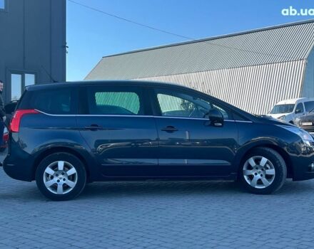 Синий Пежо 5008, объемом двигателя 1.6 л и пробегом 260 тыс. км за 8390 $, фото 9 на Automoto.ua