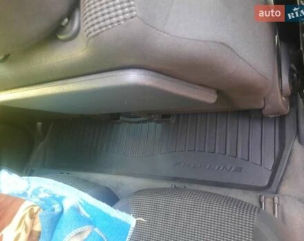 Синій Пежо 5008, об'ємом двигуна 1.6 л та пробігом 269 тис. км за 11500 $, фото 7 на Automoto.ua