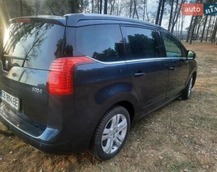 Синій Пежо 5008, об'ємом двигуна 1.6 л та пробігом 269 тис. км за 11500 $, фото 3 на Automoto.ua