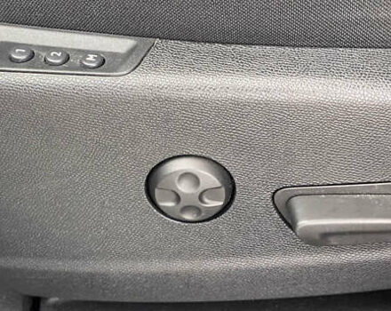 Синій Пежо 5008, об'ємом двигуна 1.5 л та пробігом 142 тис. км за 23450 $, фото 26 на Automoto.ua