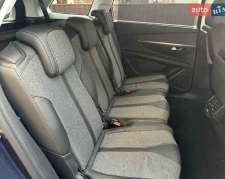 Синий Пежо 5008, объемом двигателя 1.5 л и пробегом 145 тыс. км за 21800 $, фото 28 на Automoto.ua