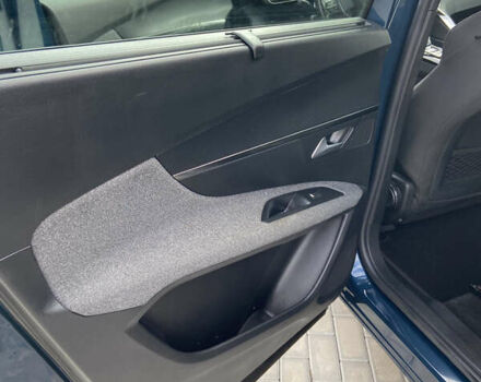 Синий Пежо 5008, объемом двигателя 1.5 л и пробегом 172 тыс. км за 23100 $, фото 16 на Automoto.ua