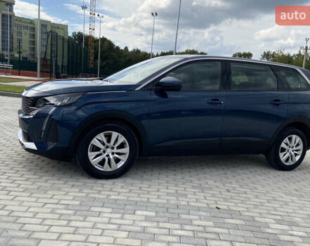 Синий Пежо 5008, объемом двигателя 1.5 л и пробегом 172 тыс. км за 23100 $, фото 3 на Automoto.ua