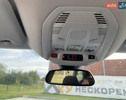 Синий Пежо 5008, объемом двигателя 1.5 л и пробегом 172 тыс. км за 23100 $, фото 28 на Automoto.ua