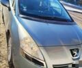 Синий Пежо 5008, объемом двигателя 1.6 л и пробегом 217 тыс. км за 7200 $, фото 1 на Automoto.ua