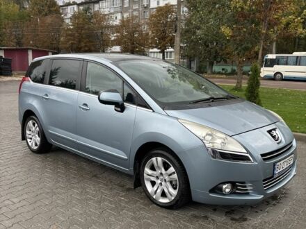 Синій Пежо 5008, об'ємом двигуна 1.6 л та пробігом 225 тис. км за 7300 $, фото 1 на Automoto.ua
