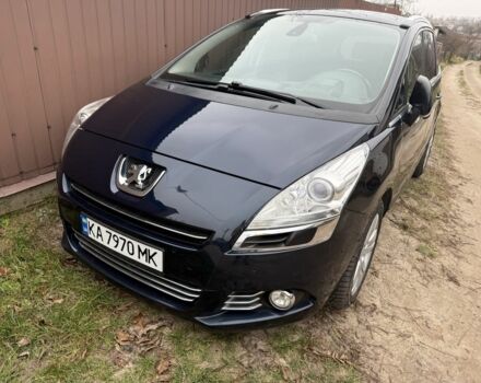 Синий Пежо 5008, объемом двигателя 2 л и пробегом 230 тыс. км за 7700 $, фото 1 на Automoto.ua