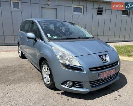 Синий Пежо 5008, объемом двигателя 1.6 л и пробегом 170 тыс. км за 8499 $, фото 1 на Automoto.ua