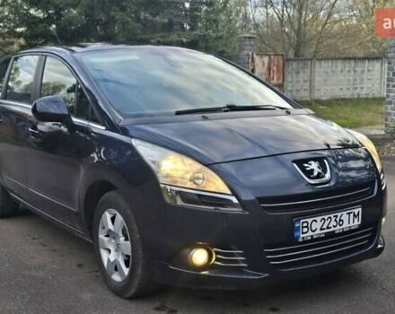 Синий Пежо 5008, объемом двигателя 1.6 л и пробегом 223 тыс. км за 8500 $, фото 1 на Automoto.ua