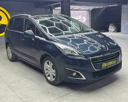 Синій Пежо 5008, об'ємом двигуна 1.6 л та пробігом 264 тис. км за 10700 $, фото 1 на Automoto.ua