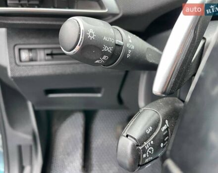 Зеленый Пежо 5008, объемом двигателя 1.56 л и пробегом 253 тыс. км за 16990 $, фото 16 на Automoto.ua